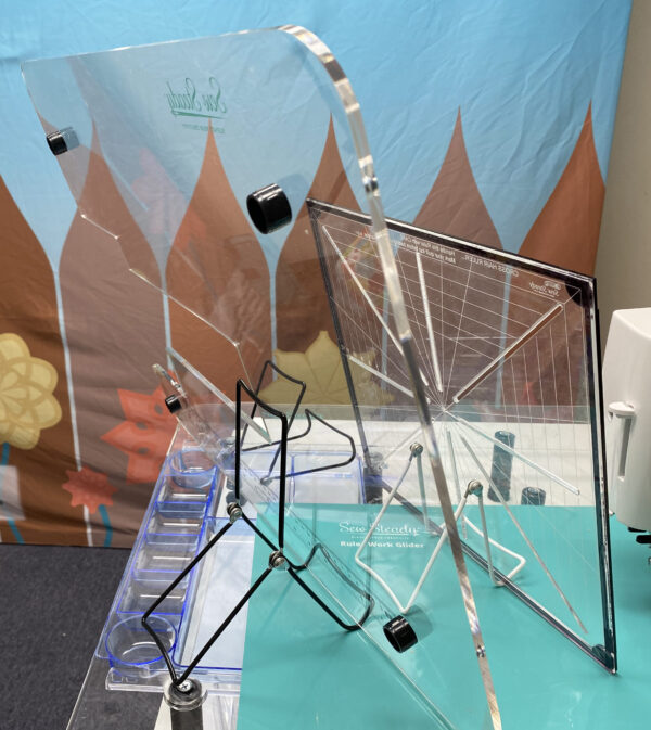 Gibson Holders PL Series Acrylic Base Wire Back Stands - Image 11